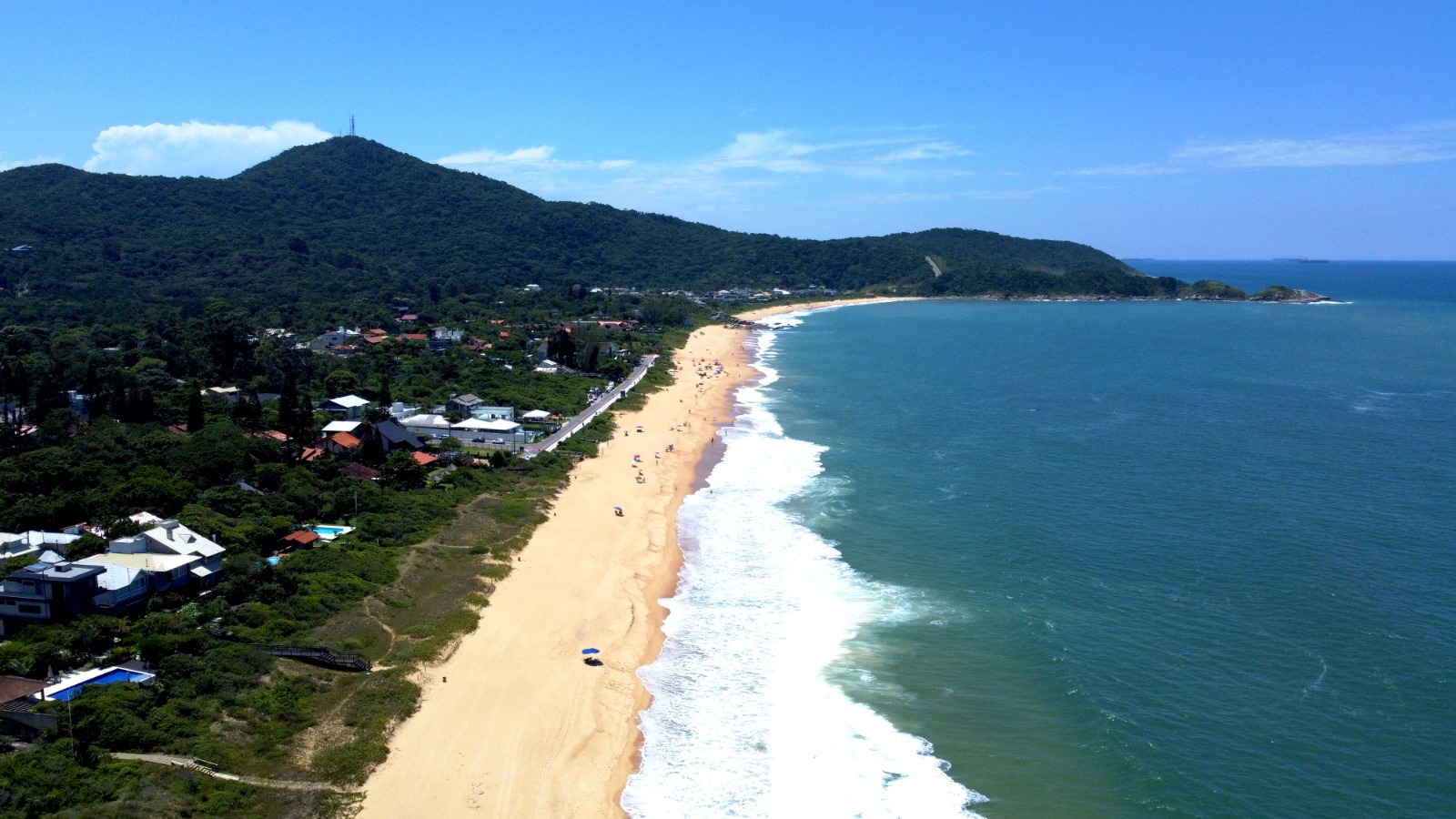 Balneário Camboriú: As Nove Praias que Vão Além da Famosa Praia Central